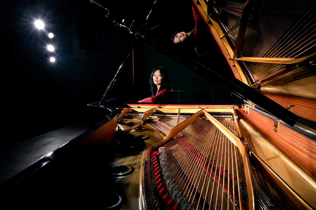 Concert piano
